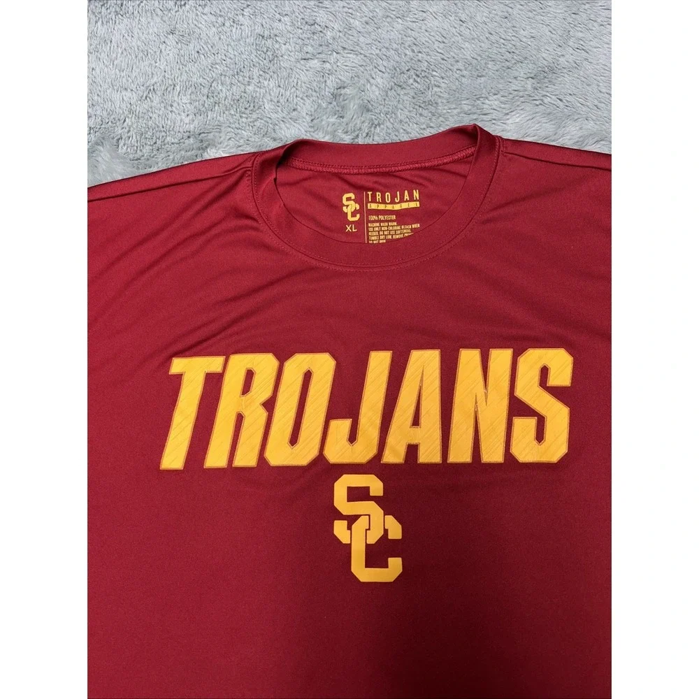 USC Trojans Apparel T Shirt Women's XL Bold Print Logo Spell out Red - Picture 4 of 7